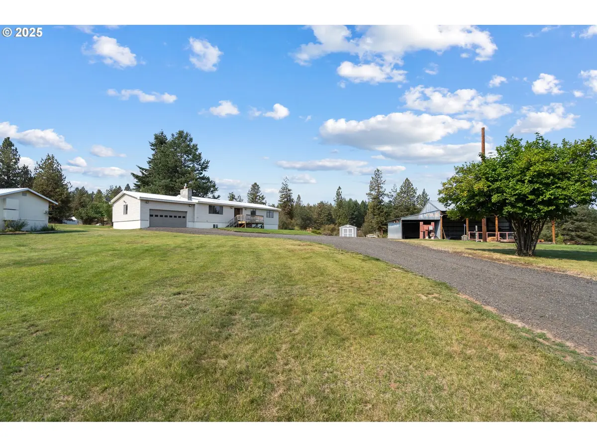 49414 Cabbage School Rd, Pendleton, OR 97801 - Image #1