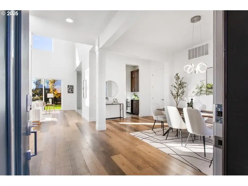 27619 SW Marigold Ter, Wilsonville, OR 97070 - Image #2