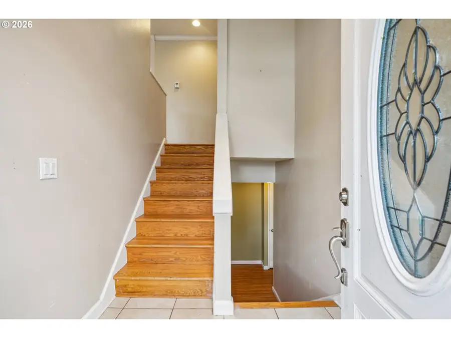 3660 NW 181st Pl, Portland, OR 97229 - #3