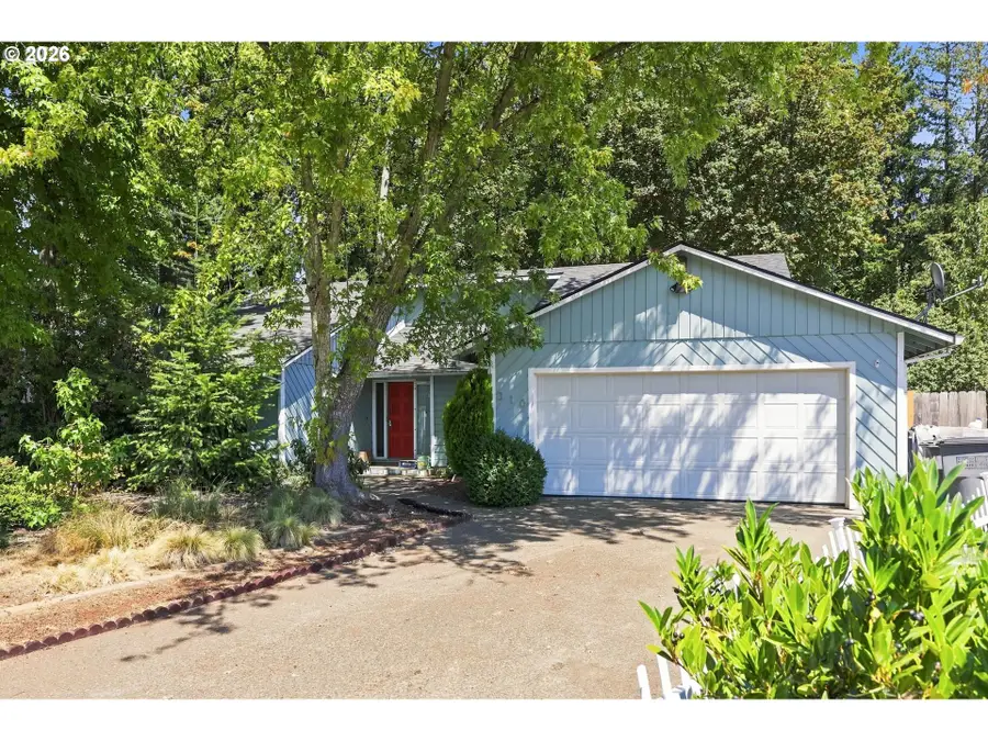 310 NE Kingwood St, McMinnville, OR 97128 - #3