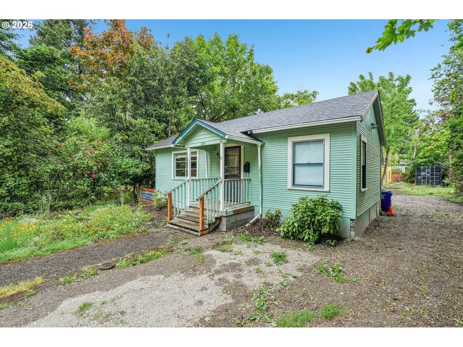 1304 NW Victoria Ave, Gresham, OR 97030 - #2