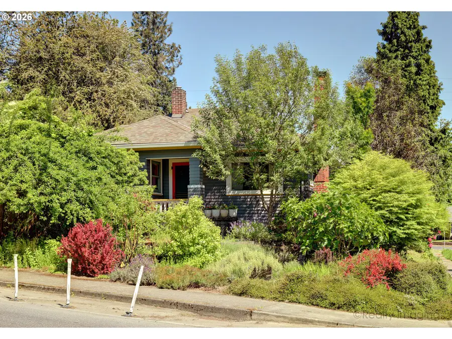 7523 SE Washington St, Portland, OR 97215 - #3