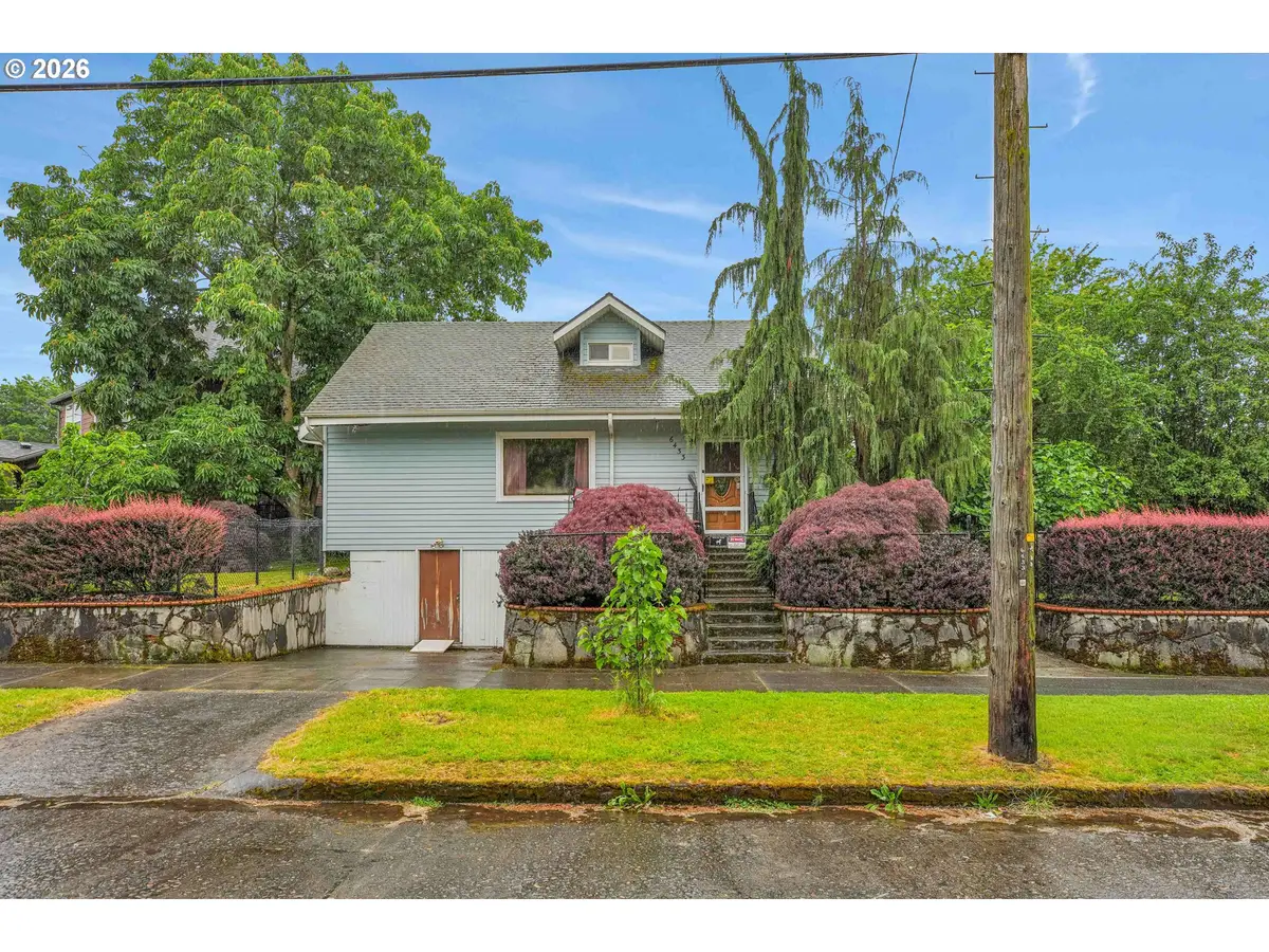 6433 NE Durham Ave, Portland, OR 97211 - #1