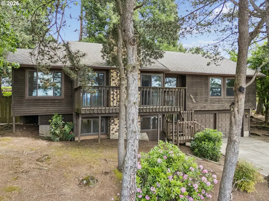 10756 SE 93rd Ct, Northwest Clackamas, OR 97086 - #2