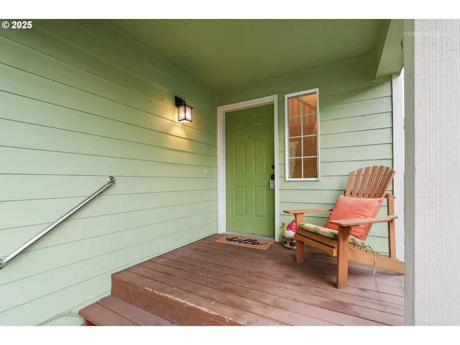 10029 NW Iron Ridge Pl, North Plains, OR 97133 - Image #3