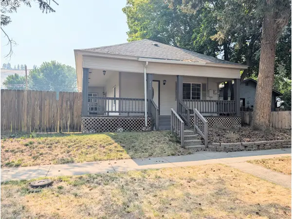 2110 1st St, LaGrande, OR 97850