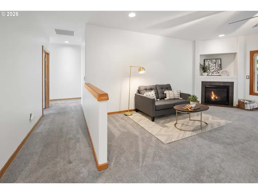 1176 Nautical Dr, Hammond, OR 97121 - #3