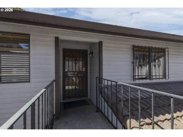 12173 SE 104th Ct #35, HappyValley, OR 97086