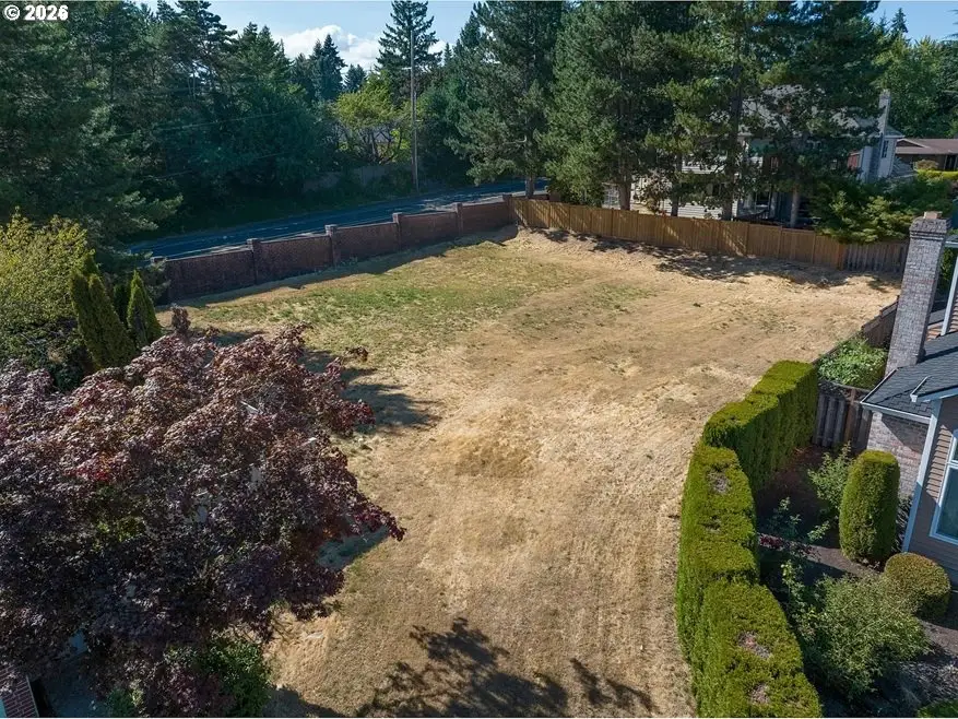 14292 NW Lakeshore Ct, Portland, OR 97229 - #2