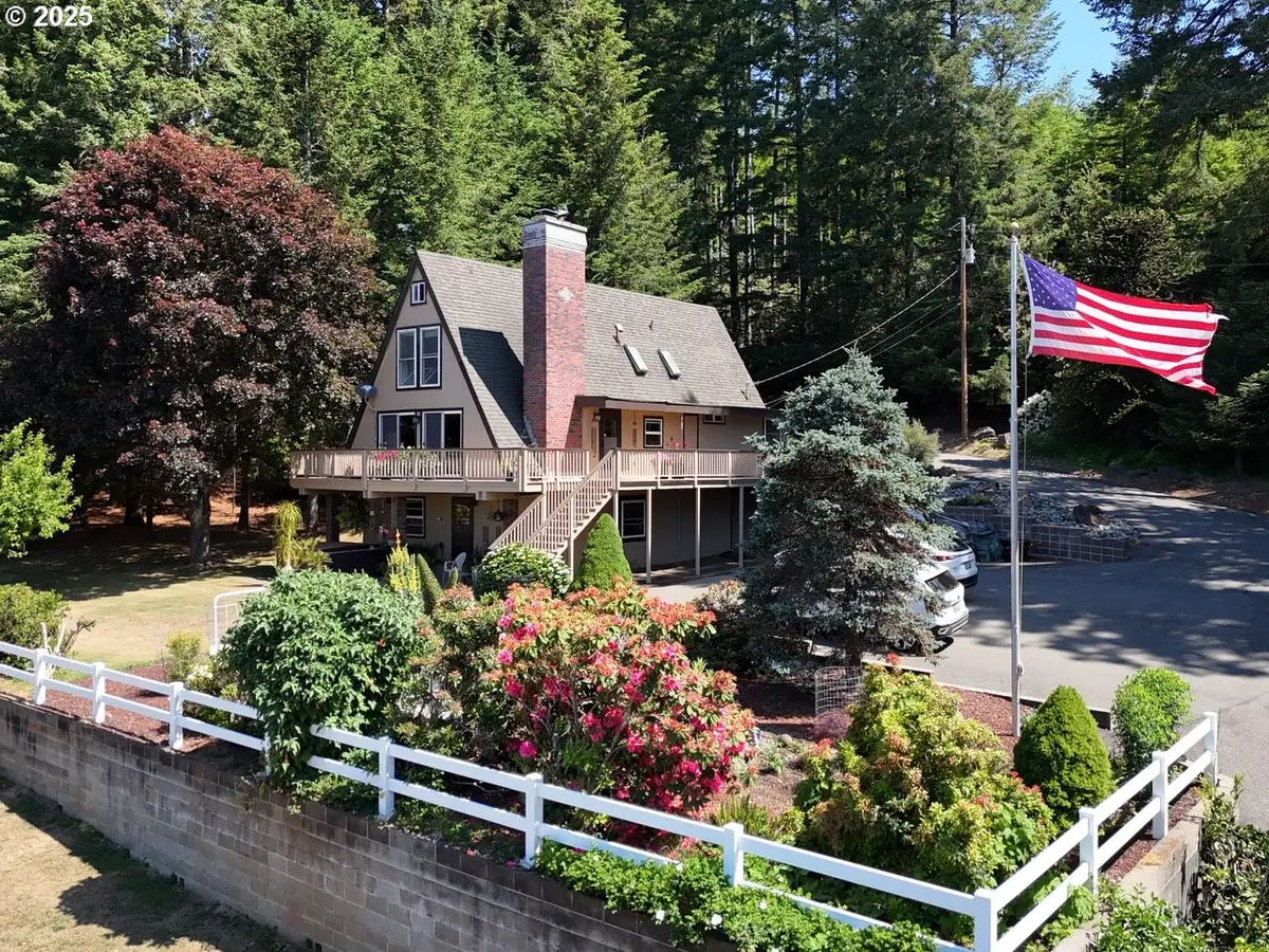 17769 Rainbow Rock Rd, Brookings, OR 97415 - #1