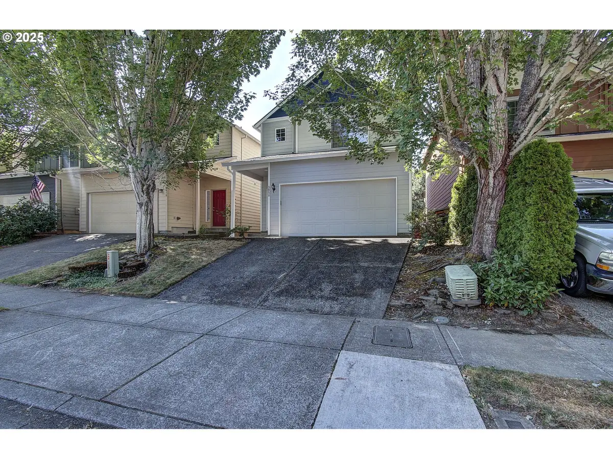 3058 SE Merriweather Dr, Hillsboro, OR 97123 - Image #1