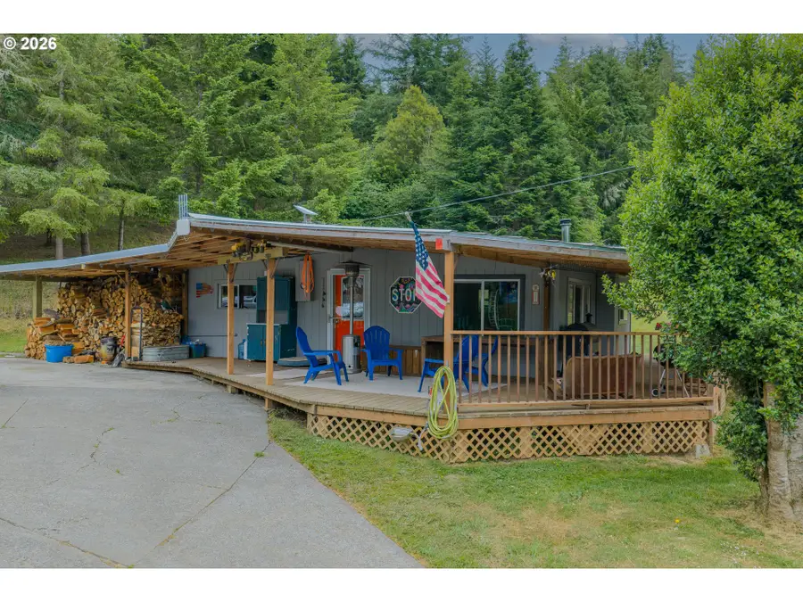 95240 Brewster Ln, Remote, OR 97458 - #3