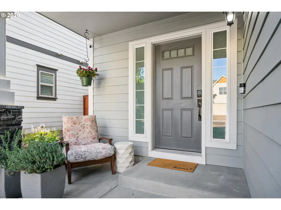 2137 N Legacy Dr, Newberg, OR 97132 - #2
