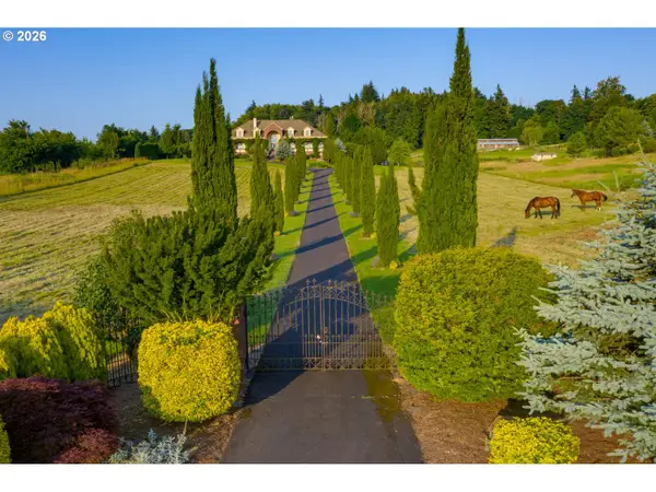 1408 NE Ogden Rd, Troutdale, OR 97060