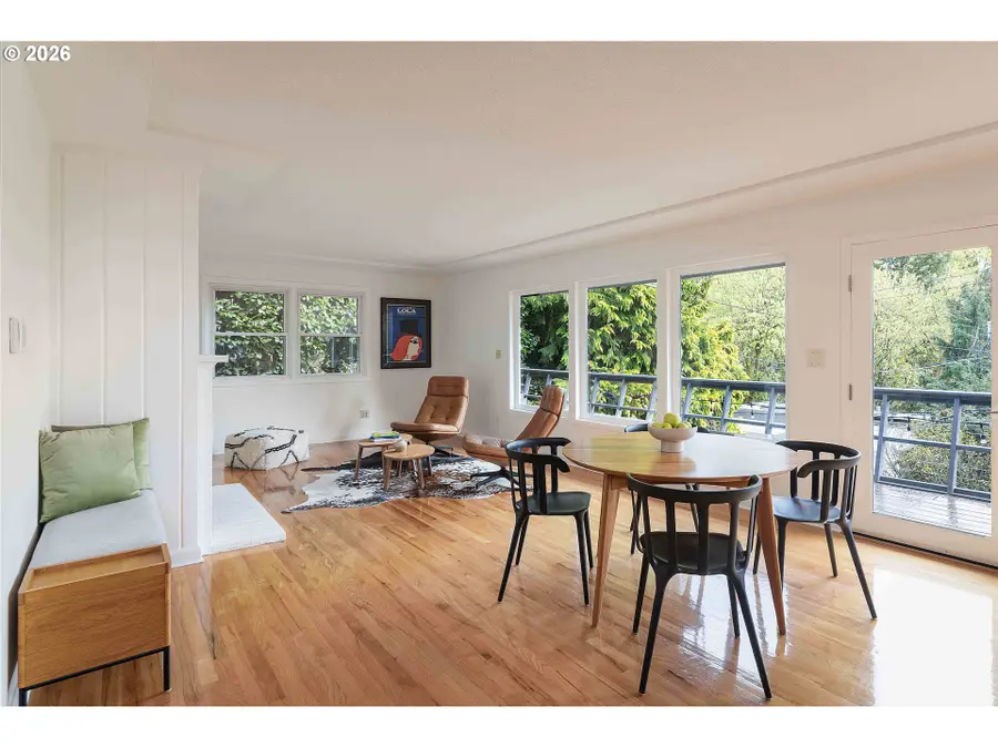 3321 SW Fairmount Blvd, Portland, OR 97239 - #2