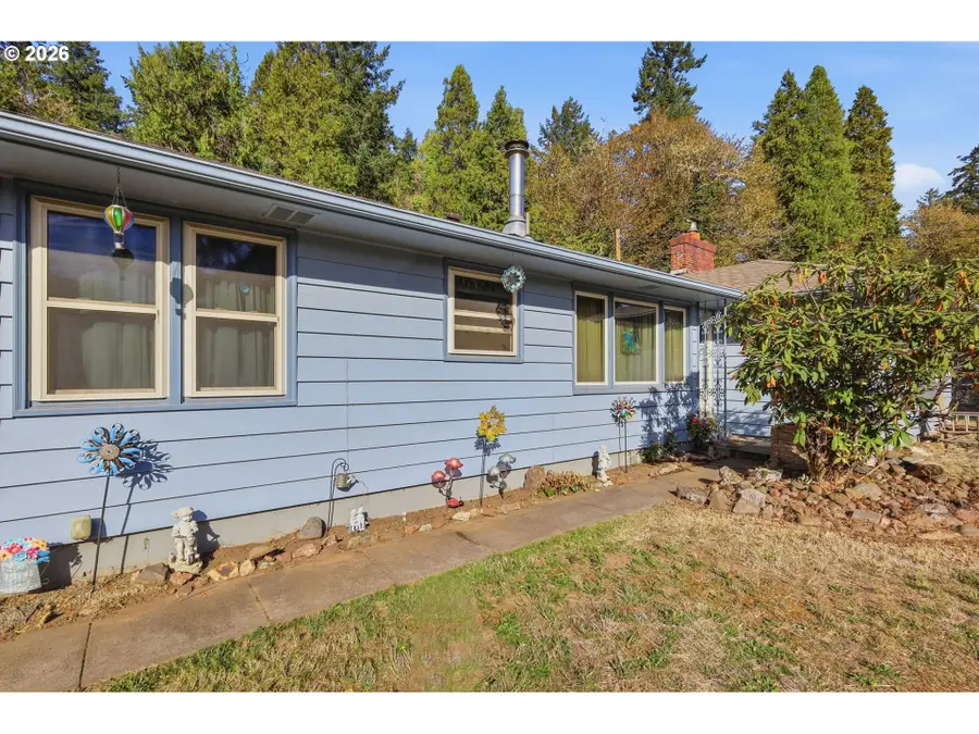 76306 Jasper Dr, Oakridge, OR 97463 - #3