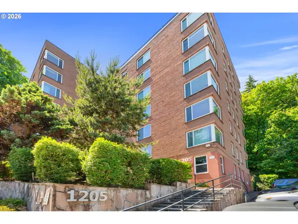 1205 SW Cardinell Dr #505, Portland, OR 97201
