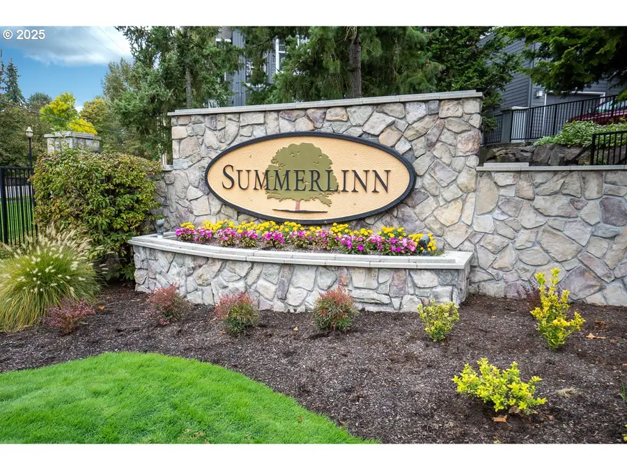 3565 Summerlinn Dr, West Linn, OR 97068 - #2