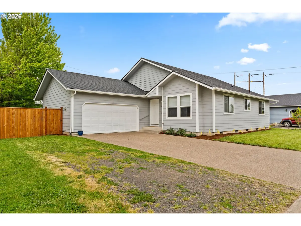 1107 Echo Hollow Rd, Eugene, OR 97402 - #1