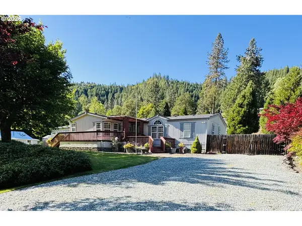 22282 Tiller Trail Hwy, DaysCreek, OR 97429