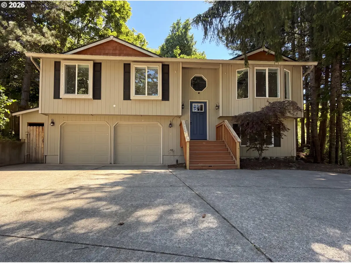 37685 Sandy Heights St, Sandy, OR 97055 - #1