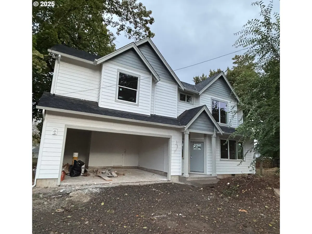 9342 Hallelujah Dr Ne, Salem, OR 97305 - Image #1