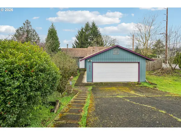 17511 SE Scrutton Ln, Milwaukie, OR 97267