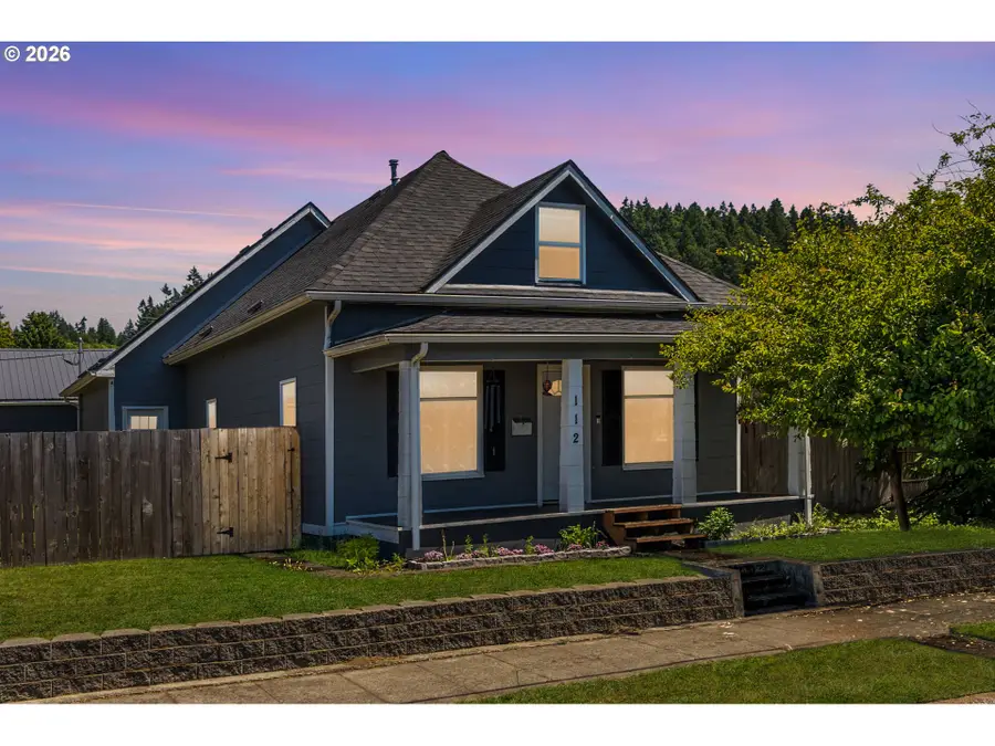 112 S Gold St, Centralia, WA 98531 - #2