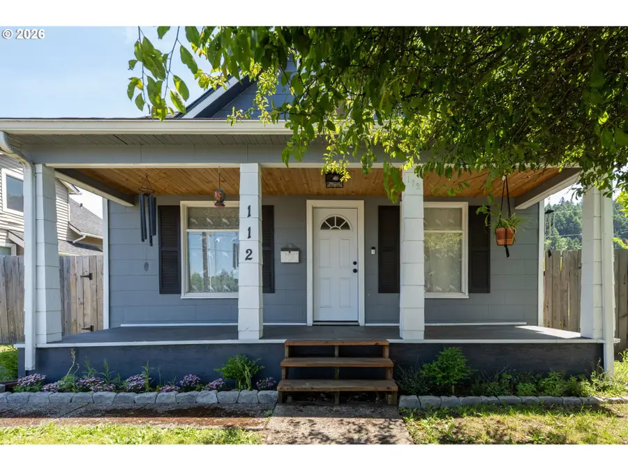 112 S Gold St, Centralia, WA 98531 - #3