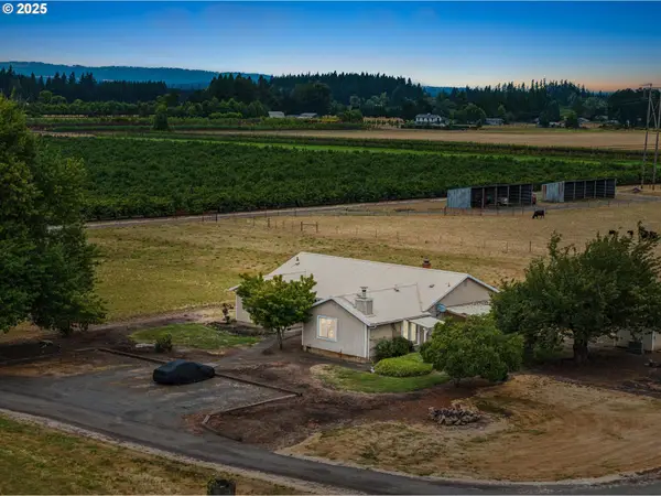 8949 S Gribble Rd, Canby, OR 97013