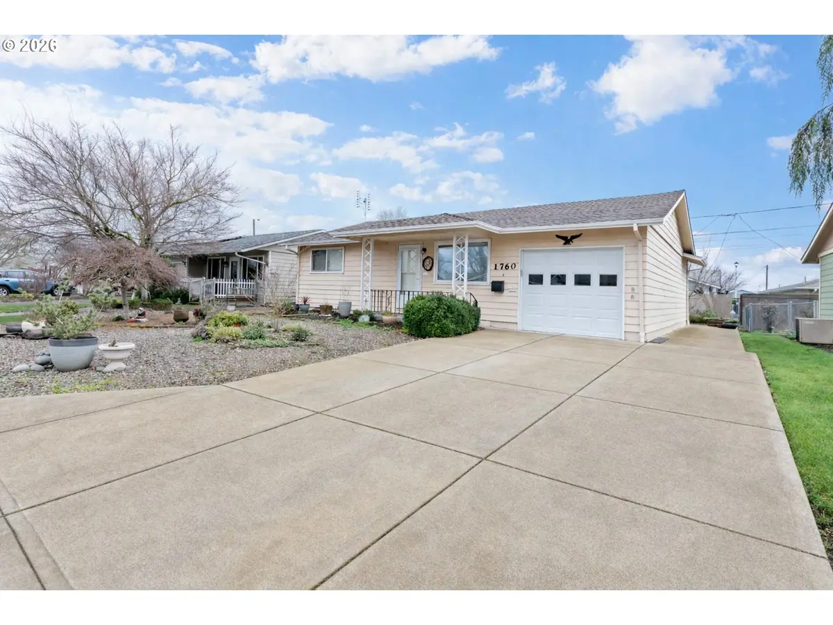 1760 Vanderbeck Ln, Woodburn, OR 97071 - Image #1