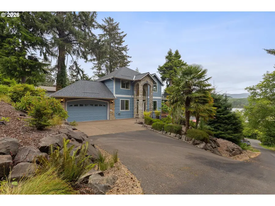 1280 NE Regatta St, Lincoln City, OR 97367 - #3