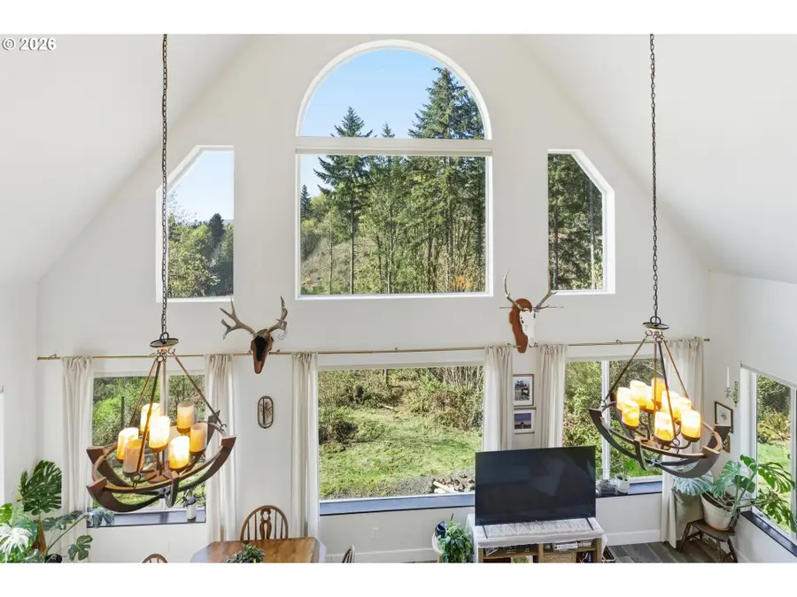 34180 Smith Rd, Saint Helens, OR 97051 - #2