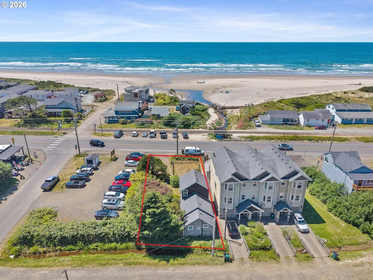 552 Highway 101, Rockaway Beach, OR 97136 - #1