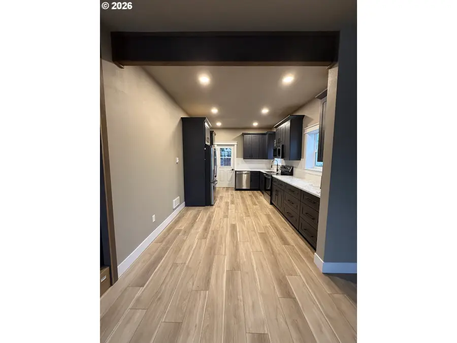 238 Oak St, Florence, OR 97439 - #3