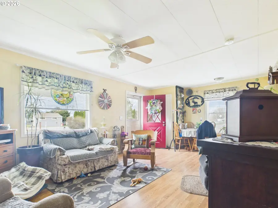 82045 Lind Rd, Umatilla, OR 97882 - #3