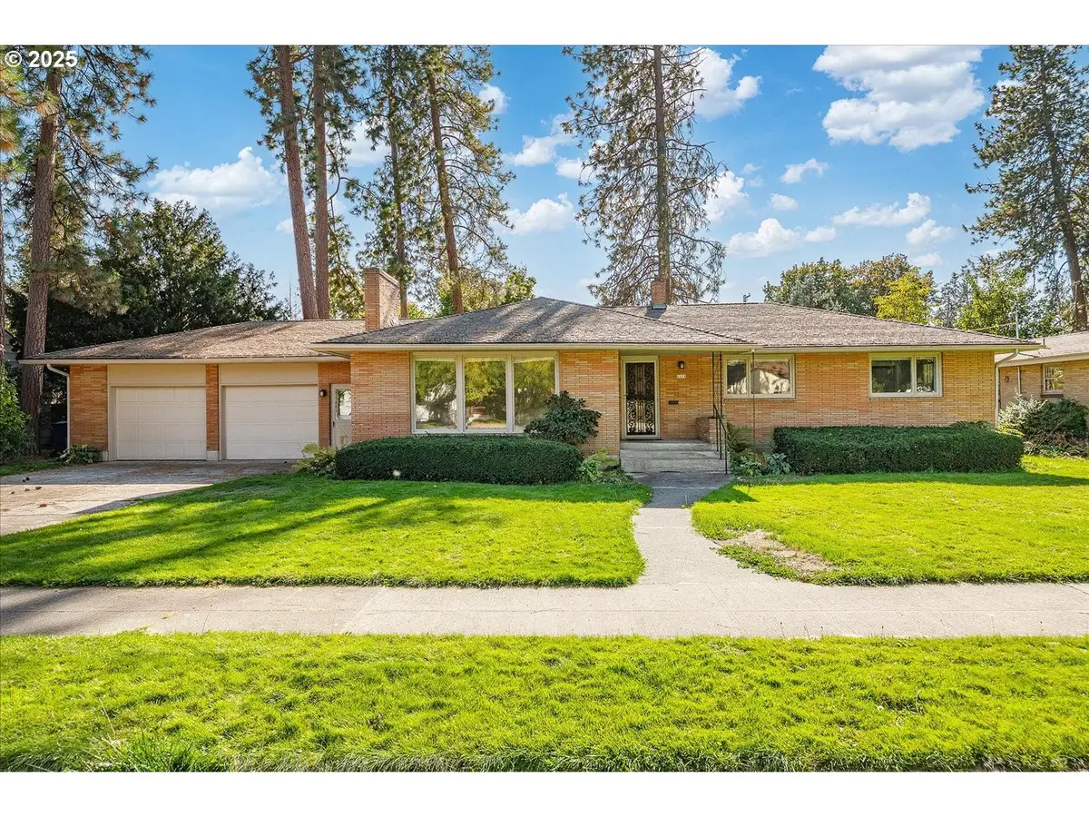 1110 E 28th Ave, Spokane, WA 99203 - Image #1