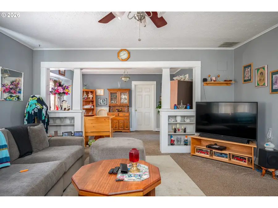 52733 NW 1st St, Scappoose, OR 97056 - #3