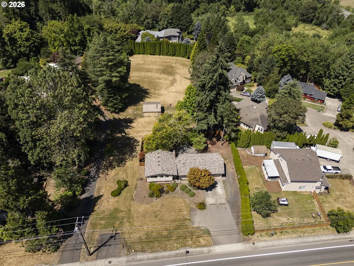 1707 SE Brookwood Ave, Hillsboro, OR 97123 - #1