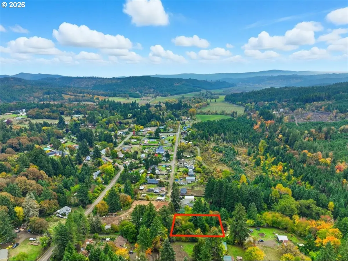 55660 SW Horner Ln, Gaston, OR 97119 - Image #1