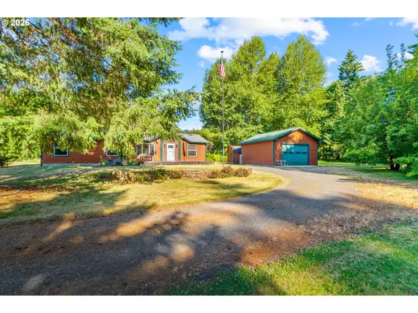 52 Coates Rd, Carson, WA 98610