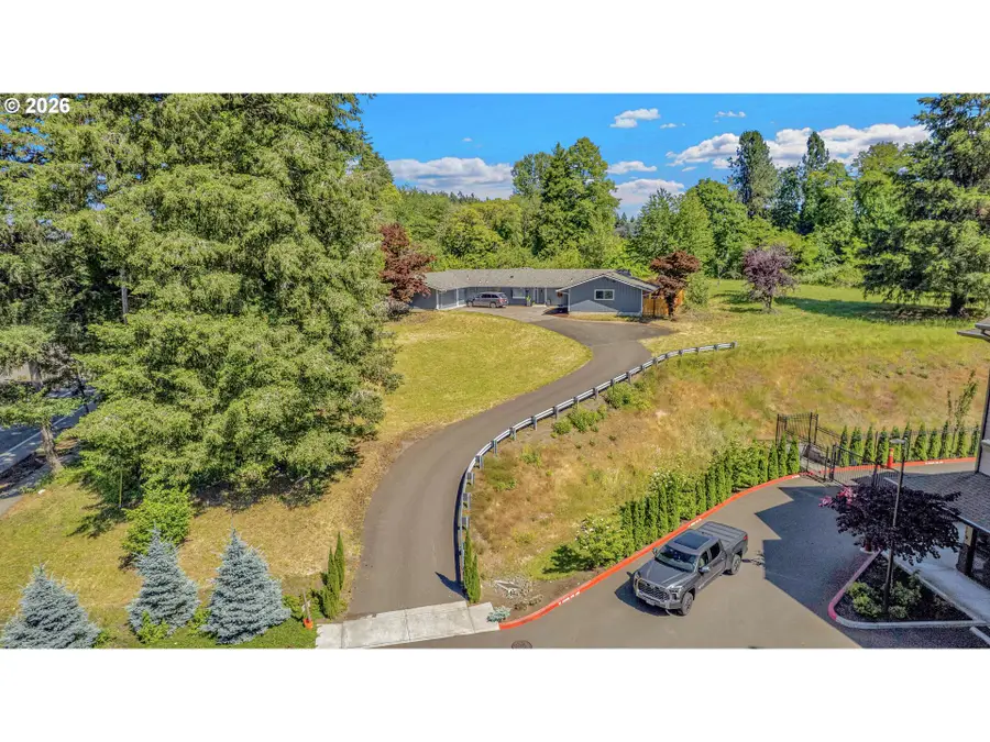 16710 SE Sunnyside Rd, Clackamas, OR 97015 - #3
