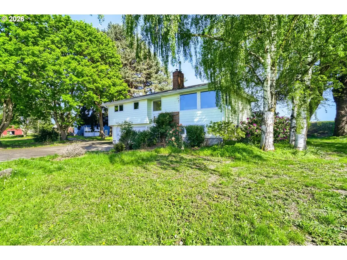 16530 NW Gillihan Rd, Portland, OR 97231 - #1