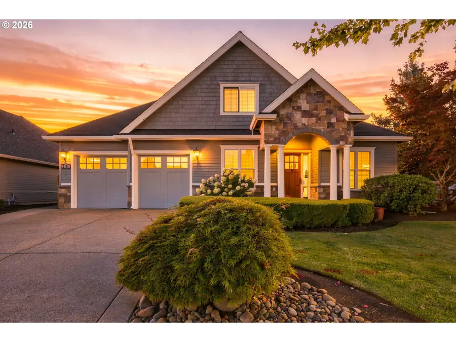 2178 Meridian Dr, Woodburn, OR 97071 - #3