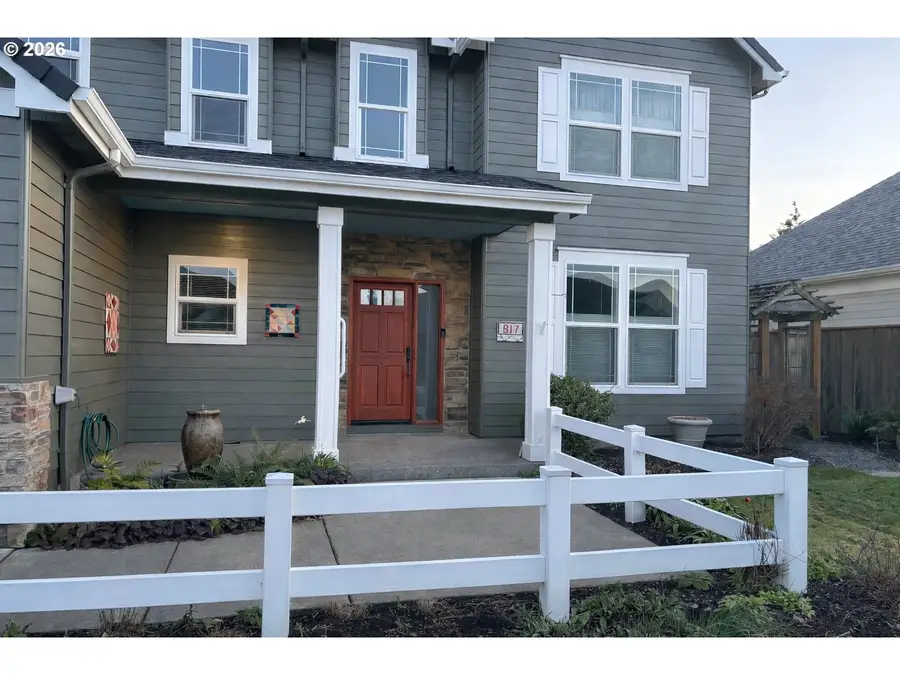 817 River Knoll Way, Springfield, OR 97477 - Image #2