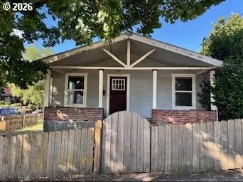 313 S 2nd St, Oregon City, OR 97045 - #3
