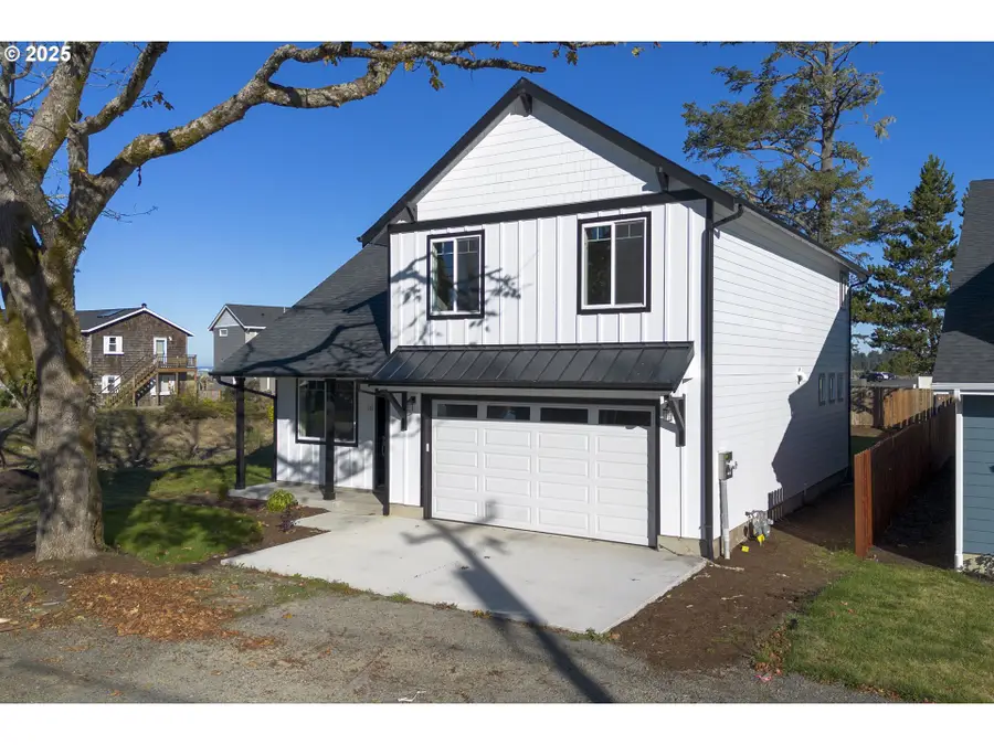 790 17th Ave, Seaside, OR 97138 - Image #3