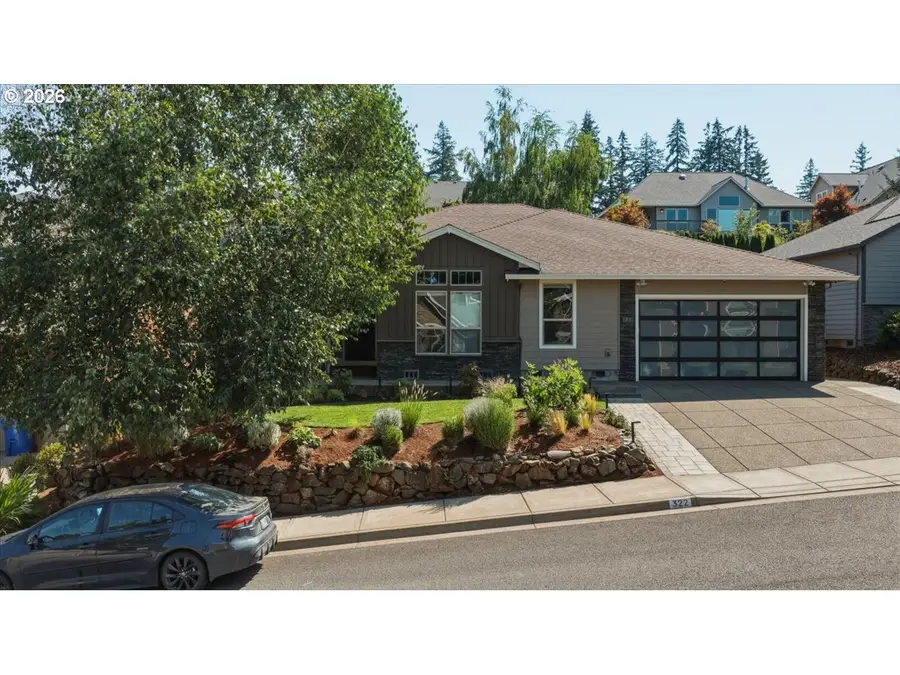 322 SE Summit View Ave, Salem, OR 97306 - #3