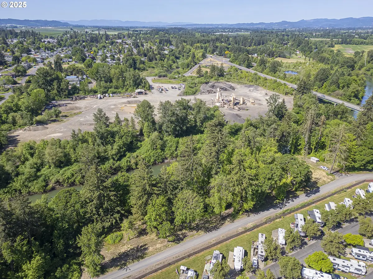 16190 SE Kreder Rd, Dayton, OR 97114 - Image #1