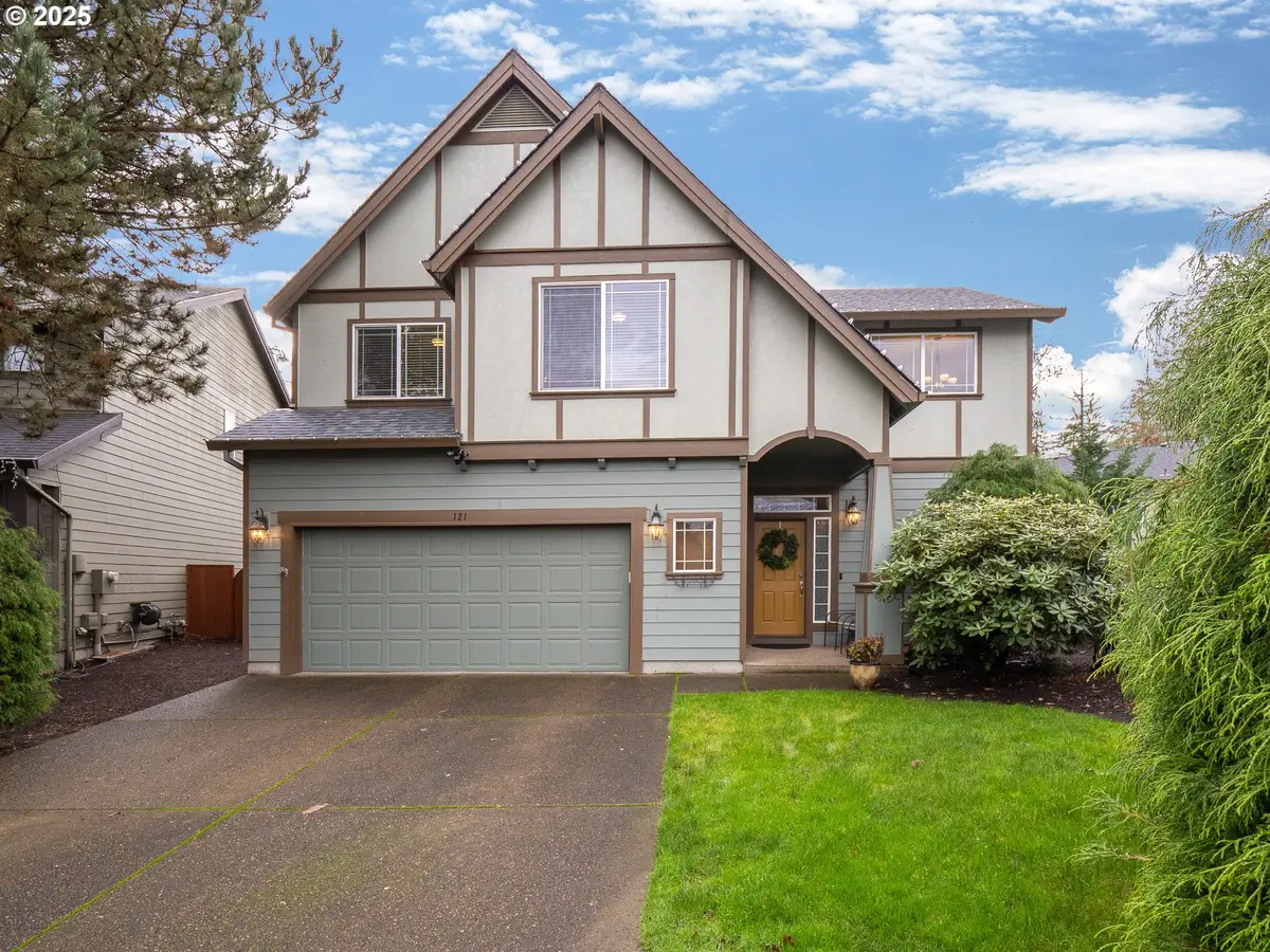 121 N Burl St, Newberg, OR 97132 - Image #1